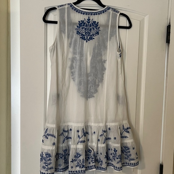 Juliet Dunn London Blue Embroidered White Shift Beach Dress Size 1 XS/S - Picture 4 of 16